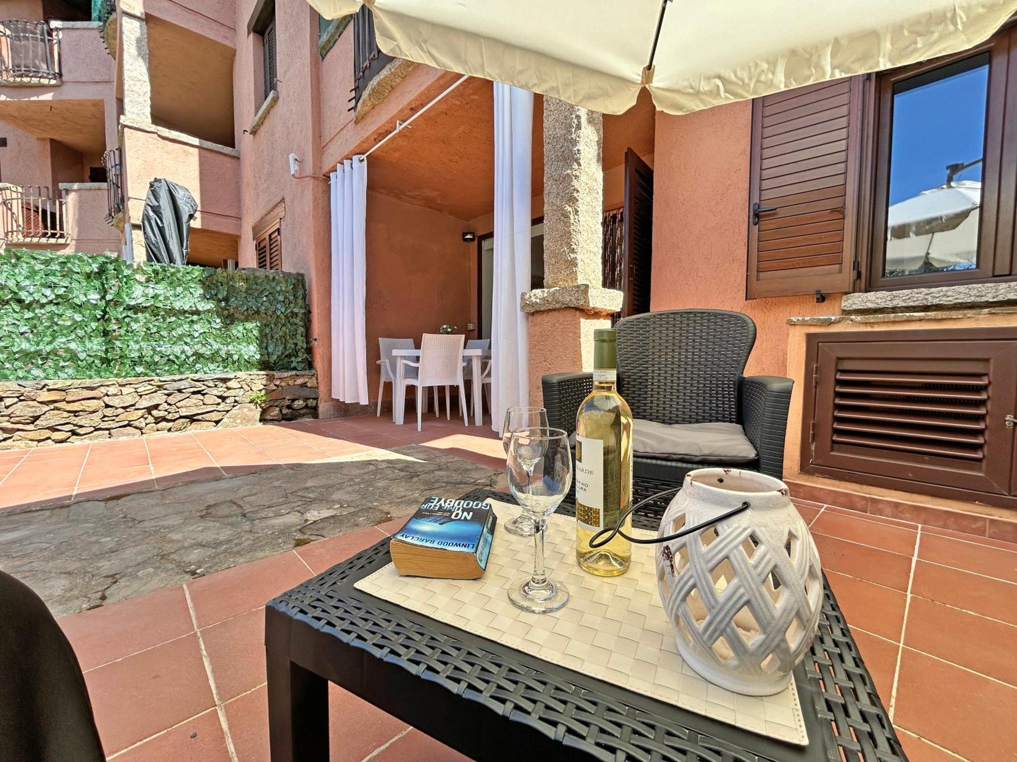 Deluxe Apartments In Porto Rotondo Eksteriør billede